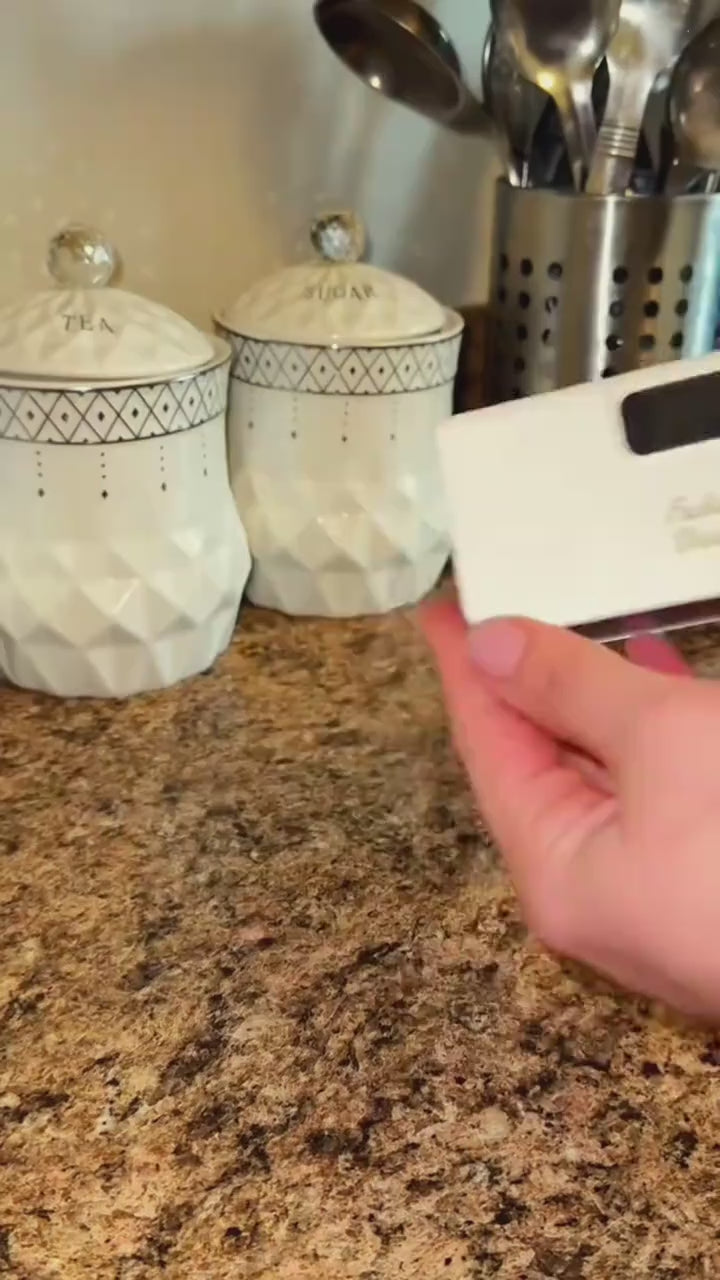 2-in-1 Mini Bag Sealer & Cutter – Rechargeable Food Storage Heat Sealer with LED Display